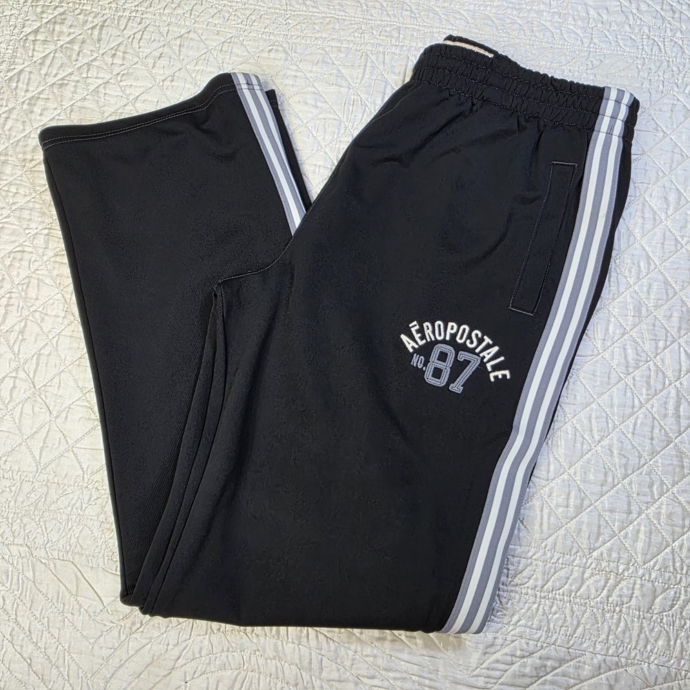 Aeropostale Track Pants Mens L Black White Stripe Drawstring Pockets 32 Inseam